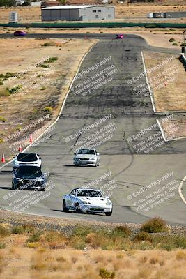 media/Oct-18-2025-Extreme Speed (Sat) [[d6d7e1fef1]]/Group 3 Purple/Session 3 (Turn 1)/